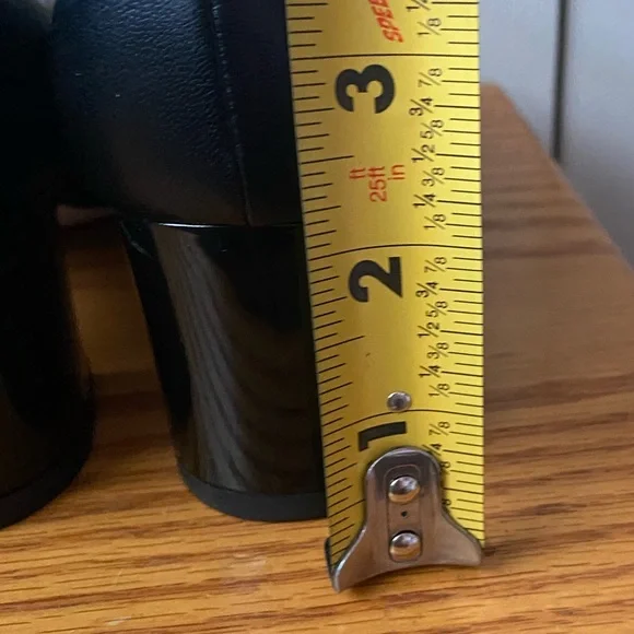 TORY BURCH Perfect Black/Dulce de Leche Leather Studded Loafers Pumps SZ 6.5 - Picture 15 of 15